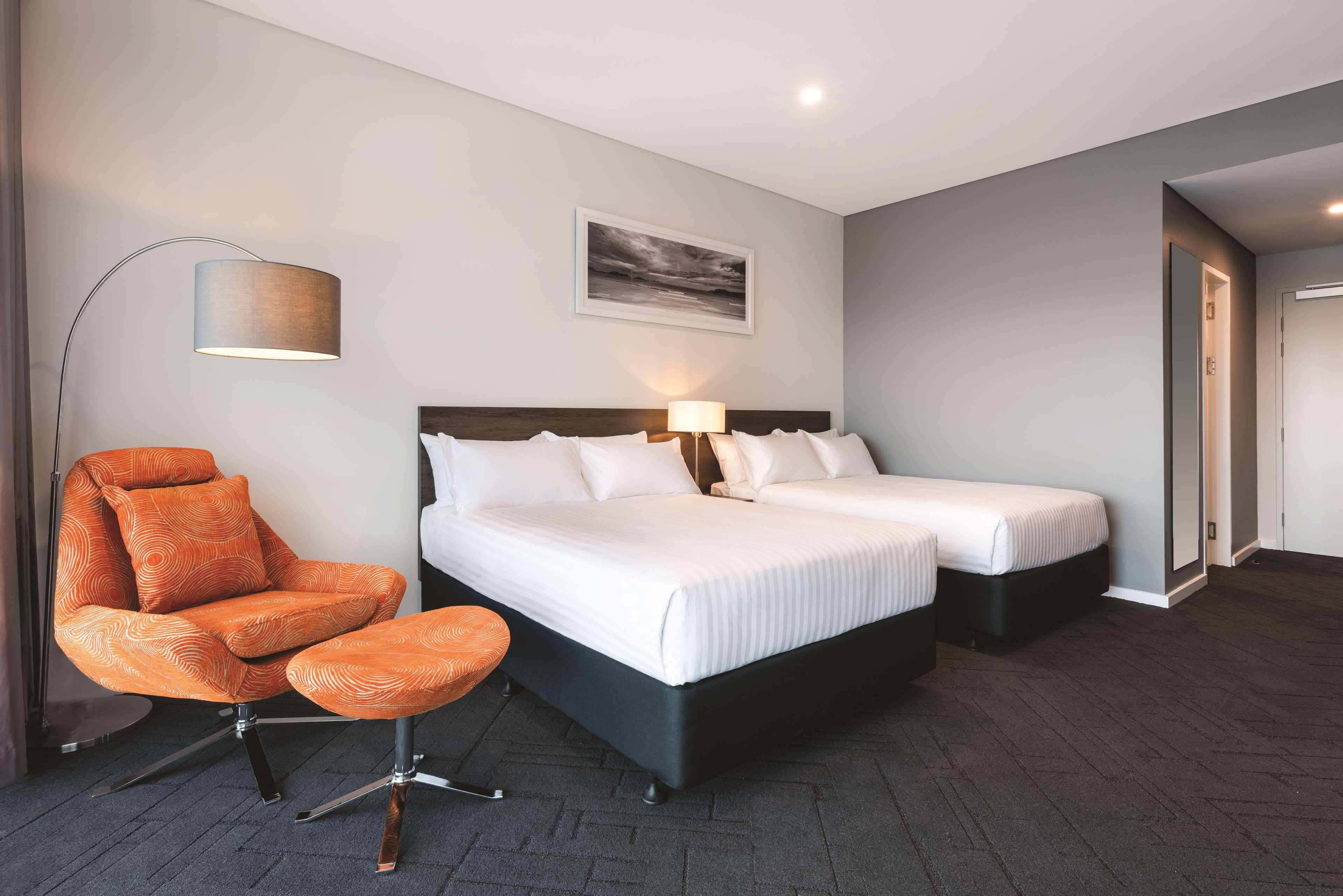 Vibe Hotel Subiaco Perth Exteriör bild